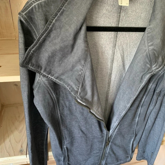 Mondetta Stretch Knit Moto Jacket - Picture 7 of 11